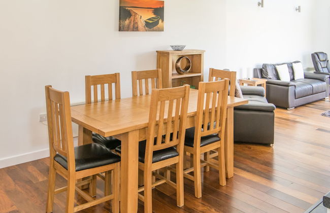 Stoneleigh Village - Photo 26