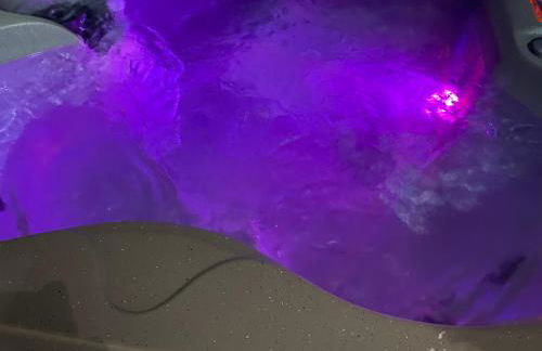 Edward Place Luxury Hot Tub Apartments - Foto 21