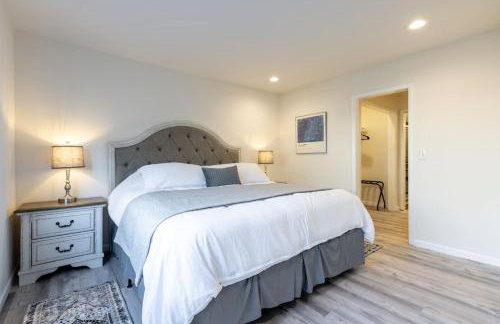 Quaint and Charming 4BR Tranquil Palo Alto Retreat - Photo 21