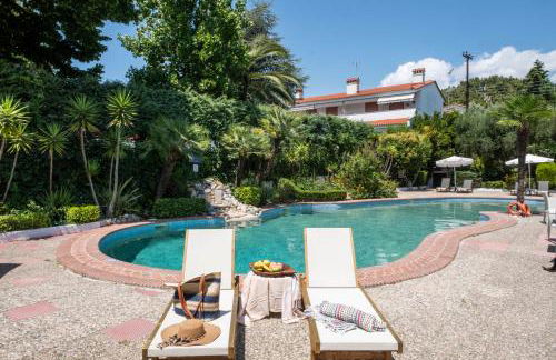 Aristides Hotel - Photo 7