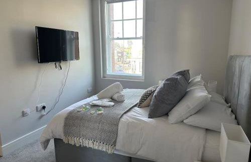 Bright, spacious 1 bedroom flat - Foto 17