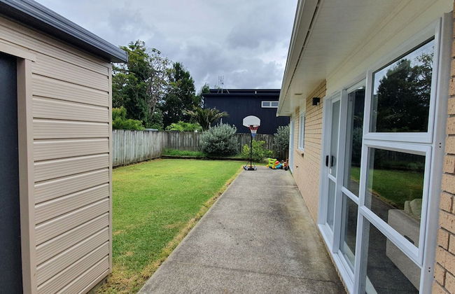 Cheerful 3BR Home - Free WiFi & Netflix - Foto 27