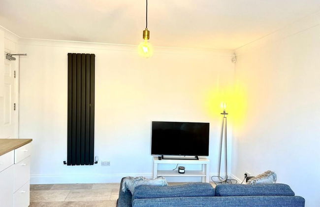 Newly-built Studio Near Laindon Station - Foto 3