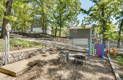 Lakefront and Dog-Friendly Gem in Gravois Mills - Foto 32