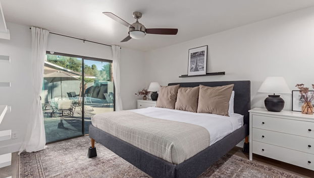 NEW Greystone on Osborn Heated Pool Firepit - Foto 3, Habitación