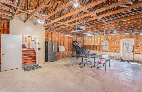 The Hopkins Hideaway - 40 Acres with trails, Arcades, Hot Tub, Fire Pit - Foto 30