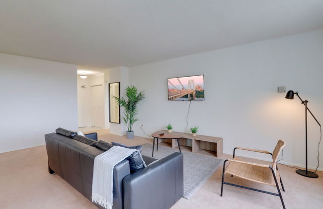 Airport Proximity- Apt in Crystal City - Photo 1