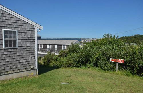 12216 - Beautiful Views of Cape Cod Bay Access to Private Beach Easy Access to P-Town - Foto 16