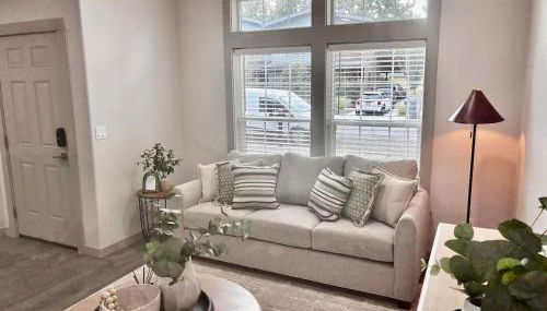 North End - Hyde Park - Hot Tub- Downtown - 3 BR - Foto 4