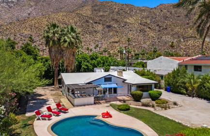 Dandelion by Avantstay Pool, 0.2mi to Downtown! - Foto 88