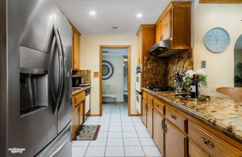 Cozy Hygge Home Centrally Located 2 King Beds - Foto 22