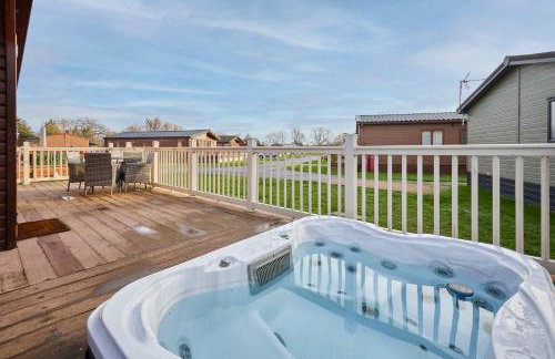 Crystal Lodge with Hot Tub - Foto 6