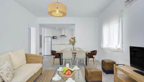 Comeback HOTEL CALIFORNIA - Foto 2