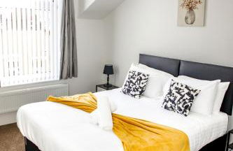 Spacious 4Bed Parking & Wi-Fi - Contractor Stays - Foto 12