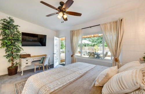 Modern Meadow Vista Vacation Home with Spacious Deck - Photo 12