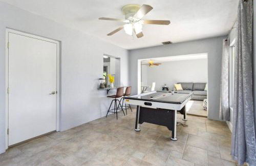 Beach Retreat Downtown Hot Tub - Foto 21