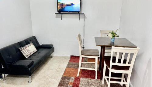 2 Bedroom Apt in LIC, Private WITH BACKYARD ! - Foto 4