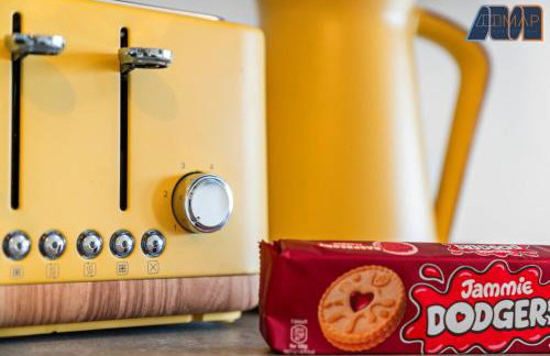 4 Bed Flat With Parking Sleeps 8 in Fife - Foto 26