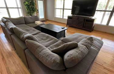 Enchanted Log Cabin Retreat Near Bradenton and St Pete - Photo 23