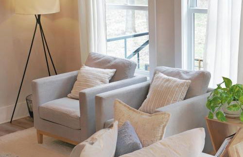 Cozy Cottage in the Heart of Huntersville - Foto 6