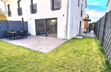 Modernes Neubauhaus ca 200 qm Nähe vom Flughafen - Foto 1