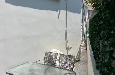 Cozy Kolonaki Retreat - Photo 22