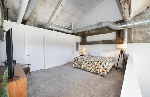 New Industrial Loft Space on River and Bike Trail - Photo 18