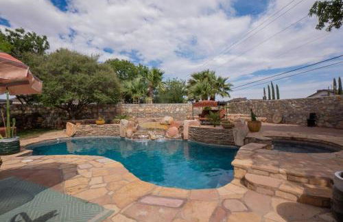 Amazing home with custom-built pool - Foto 23