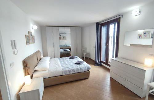 Villa Bassani, grande e luminosa ideale per gruppi - Photo 26