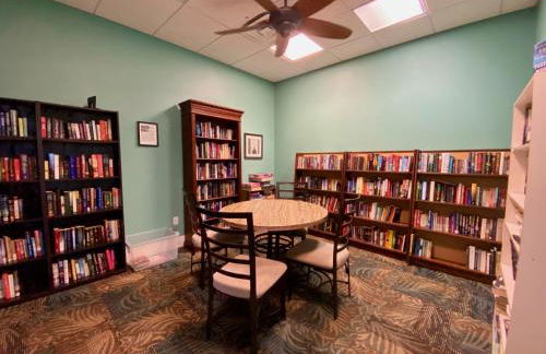 Sunny 1 Br Condo on the Water in St Petersburg, FL - Foto 38