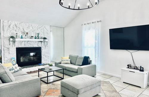 Sea Salt Vacation Home, Private Pool - Walk to Beach - Foto 4