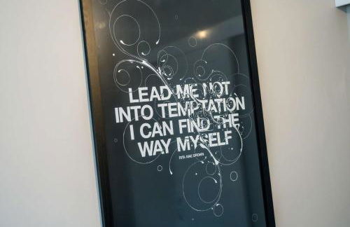 Picasso's Place Liverpool Apt Sleeps 9 - Foto 17