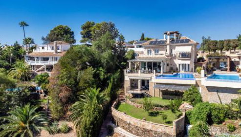 Infinity pool mansion by Costarentals - Ref 85 - Photo 2, Other