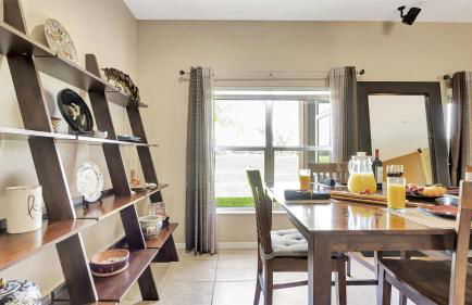 Valrico's Hidden Gem A Stunning 3-Bedroom Oasis Awaits! - Foto 24