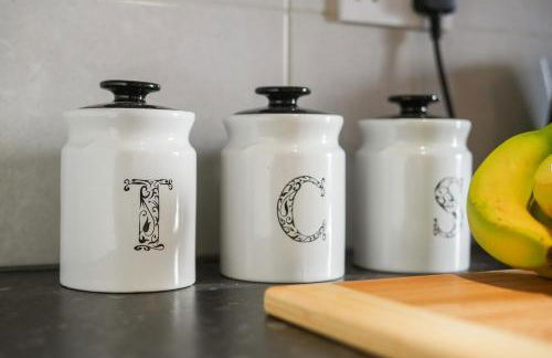 Extended Stays Welcome - Sleeps 11 - FREE Parking - Hosted by HG Horizon Properties - Foto 25