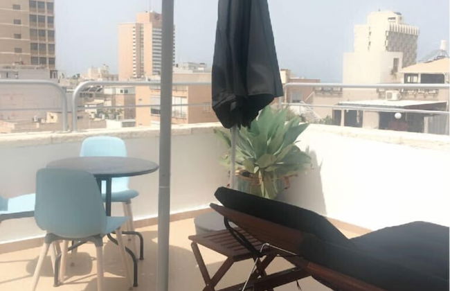 TLV Suites Triplex Penthouse With pool - Foto 12