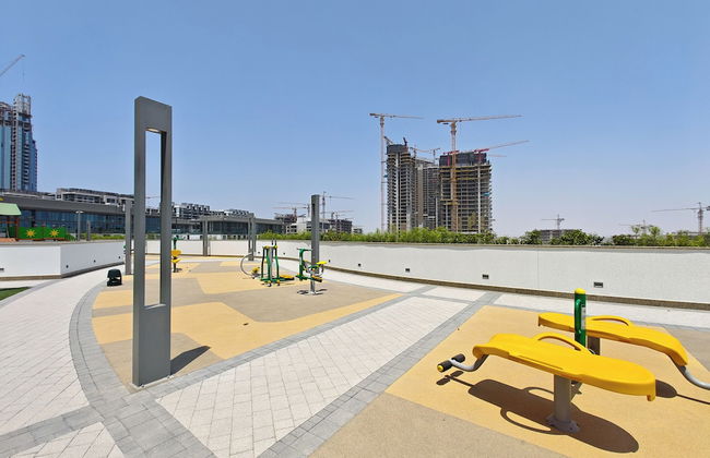 Beautiful Cityscape Views From This Urban Retreat - Foto 45