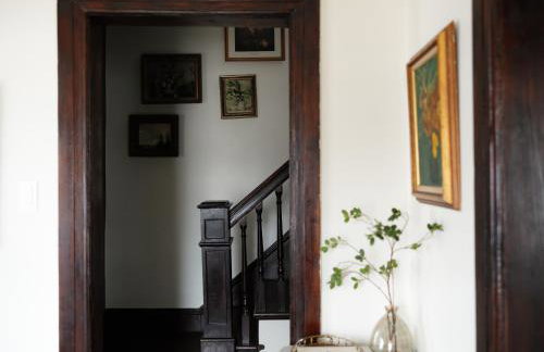 Designer Home, Hot Tub, Private Yard, & Projector - Foto 53