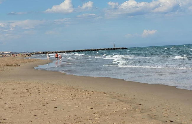 Villa With Pool & Views - Photo 36