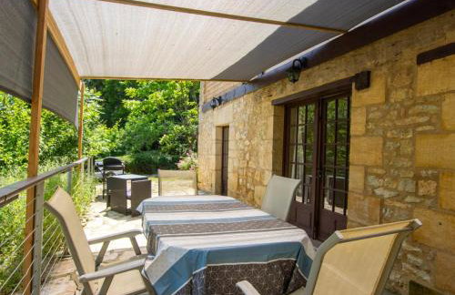 Maison de charme avec jardin clos et Wifi au cœur du Périgord Noir - FR-1-616-401 - Photo 1