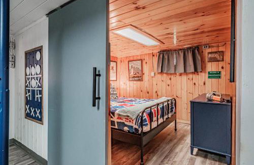 Camp S'Mores Lakefront Hot Tub Dogs stayFREE - Foto 27