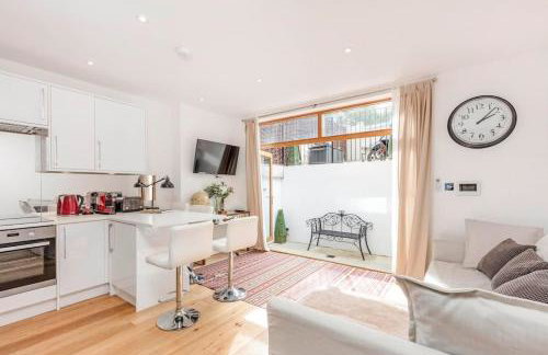 Fulham Broadway 2-Bed Apt w Garden & Pets Ok - Foto 1