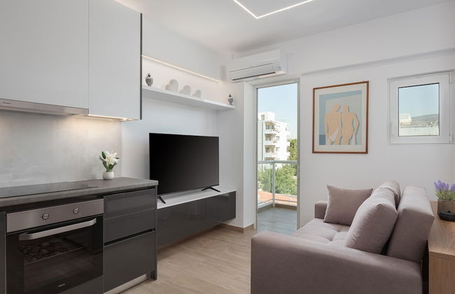 Athenian Riviera Seaside Suite - Photo 20