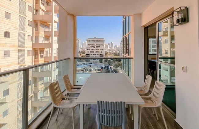 Condo & Pool in New North by FeelHome - Foto 13