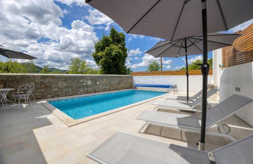 Casa Levade - Photo 1