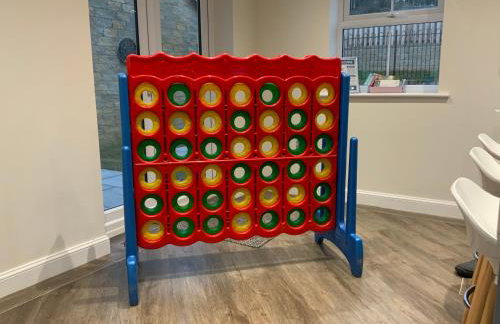 The Neal's 4 Bedroom House in Buxton Sleeps 8 - Photo 62