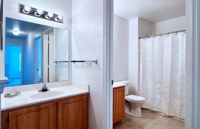 Lovely Family Townhome In Great Location-2200scd 4 Bedroom Townhouse by RedAwning - Photo 14