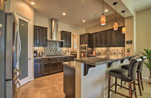 Modern Desert Princess CC Villa with Pristine Yard! - Foto 6