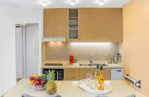 urban village apartment - Photo 2