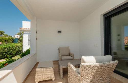 Holiday home with large sunny terrace, Costabella - Foto 31